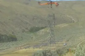 山区高压电塔是如何安装的？这一个铁塔造价不菲