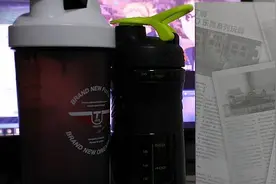 Blender Bottle 运动水杯 开箱与smartshake盈奥定制版对比图片