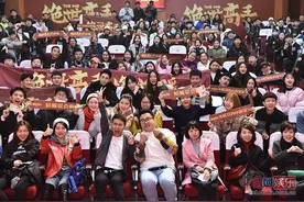 电影《绝世高手》成都路演 卢正雨孔连顺秒变吃货图片