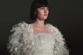 春夏法国顶级薄纱精选时装秀，若隐若现，台下眼睛都看直了！视频封面