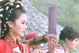剑侠情缘：赵无忌要烧死唐小婉和叶子，不料被瞬间踢出大唐世界视频封面