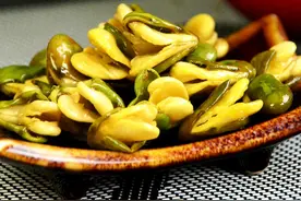 油炸绿蚕豆的做法图片