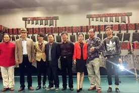 著名策划人杨代忠执导湖北省随州市公益慈善春晚图片