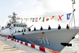 外媒关注两新型护卫舰入列中国海军：隐身性能好图片