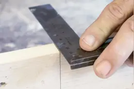 木工小技巧：如何将木头锯得足够直？