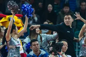 CBA再起骚乱祸首竟是拉拉队？客队翻译被打，还罚写保证书图片