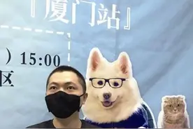 揭秘超级网红“小马甲”图片