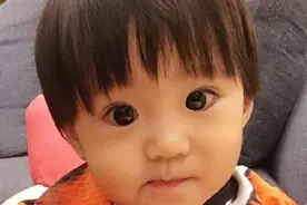 咘咘多了个弟弟？贾静雯家多了个儿子 修杰楷乐坏了视频封面