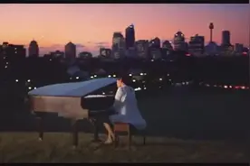 澳洲人气偶像Dami Im动感单曲《Super Love》视频封面
