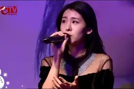 张碧晨现场版《童梦》，人是极美歌是特甜视频封面