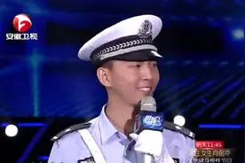 成都史上最帅交警表演拉丁舞，背后的故事美丽动人视频封面