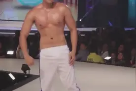 男模走秀 健身猛男视频封面
