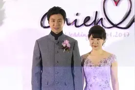 福原爱发文自曝二胎性别为男娃 孕吐严重喊话儿子视频封面