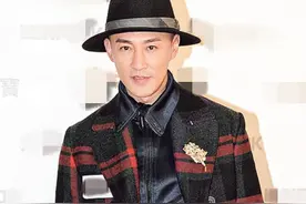 林峰自黑光头像鱼蛋 称人生必须要剃一次图片