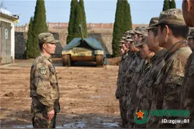 军营“老司机”教你考取“坦克驾照”，这4个科目你能通过吗？图片