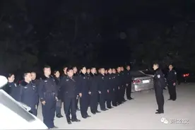 德江警方一晚端掉三个赌博窝点 抓获涉赌人员19人图片