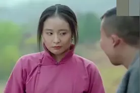 这个姑娘真不要脸，长得挺漂亮，就是不干人事，真是让人厌恶！