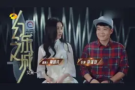 太可爱了吧！鞠婧祎秀招牌“中箭pose”，跟导演组队成搞笑艺人
