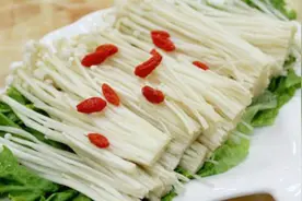 这样的金针菇，千万不要吃！视频封面