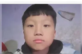 孩子你在哪儿？保定定州市初三男孩失联，穿白色上衣，戴粉红色太阳镜，骑电动车图片