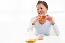 月经期可以喝茶吗 经期喝茶有什么坏处图片