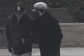 47岁的王菲在谢霆锋面前仍是个撒娇暖手的少女图片