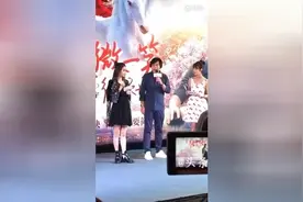 杨颖现在的孕肚竟然这么大 看完瞬间懂了为啥baby之前这么穿视频封面