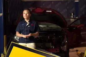 本田缤智 全方位拆解分析 看看跟XR-V的区别在哪？