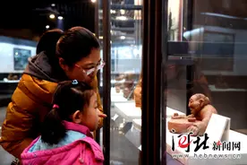 磁县“村里的日子”泥塑作品专题展开展图片