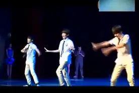 Tfboys《青春修炼手册》倒着听 舞蹈好像并没有什么不对视频封面