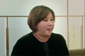 贾玲评价沈腾五个优点说不出来，评价自己直言五个都不够！太逗了