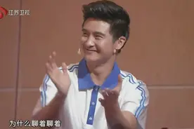 张亮节目自爆，清华才子至今未毕业，李湘：女儿毕业了你还在上学视频封面