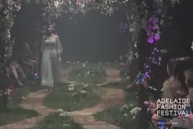 世界顶级婚纱仙牌保罗·塞巴斯蒂安，从森林迷雾中走出来的精灵视频封面