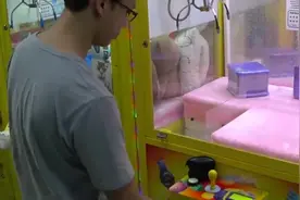 夹娃娃机教你如何成为夹蓝芽耳机的高手！想出货？这样夹就对了