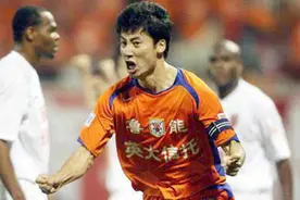 鲁能记忆如山之大力任意球 舒畅演绎“大力出奇迹”图片