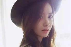 郑秀妍离开少女时代，允儿挥泪分别，场面超感人！视频封面