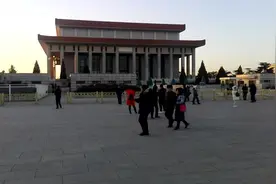 今天这个日子毛主席纪念堂为何没有开放