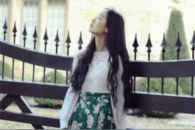 后来，我遇到很多人，像你的发，像你的眼，却都不是你的脸图片