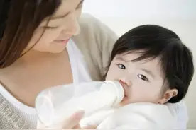 小儿喝奶有道，这几种奶坚决不能喝！图片