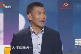 农村校长资助一“孤儿”初中到大学，时隔8年来报恩（上）视频封面
