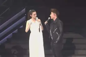 范玮琪红磡演唱会与潘玮柏PK广东话，引发全场爆笑！视频封面
