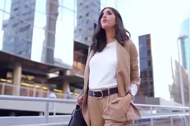 时尚孕期穿搭-_这样穿做个美美的孕妇视频封面