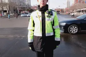 《青春修炼手册》之济南警花版！网友忙邂逅！Tfboys别哭！图片