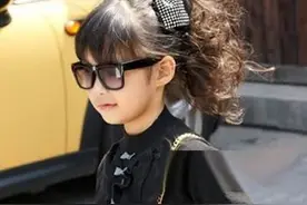 7岁女童公主发型，每款都清新脱俗犹如一位美丽的公主~图片