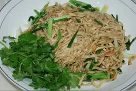 潮汕人几乎每天都用它来佐餐伴食  修行的人避之唯恐不及图片