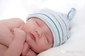 哄小宝贝睡好觉，6招你要知道！图片