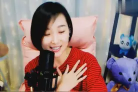 刘老根梁红，一首《站在草原望北京》歌声嘹亮，送给伟大的祖国视频封面