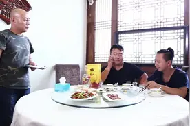 这个霸王餐吃到最后的结局居然是这个（下集）😂😂😂视频封面