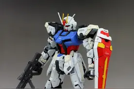 根大木秀：1/60 PG 突击高达图片