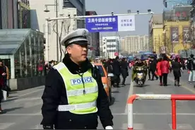 春节｜儿子，对不起，爸爸又不能陪你了！图片